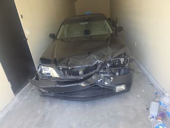 2004 Acura RL