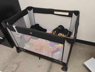 Free Baby Crib!