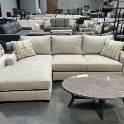 Britney Sectional Dove Color 