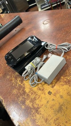 Nintendo Wii U w/ gamepad