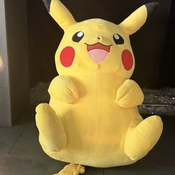 Pokémon Pikachu Giant Plush 24 Inch 