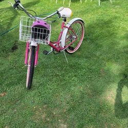 SCHWINN WOMEN'S LULU 26" CRUISER BIKE 7 SPEED (very good)