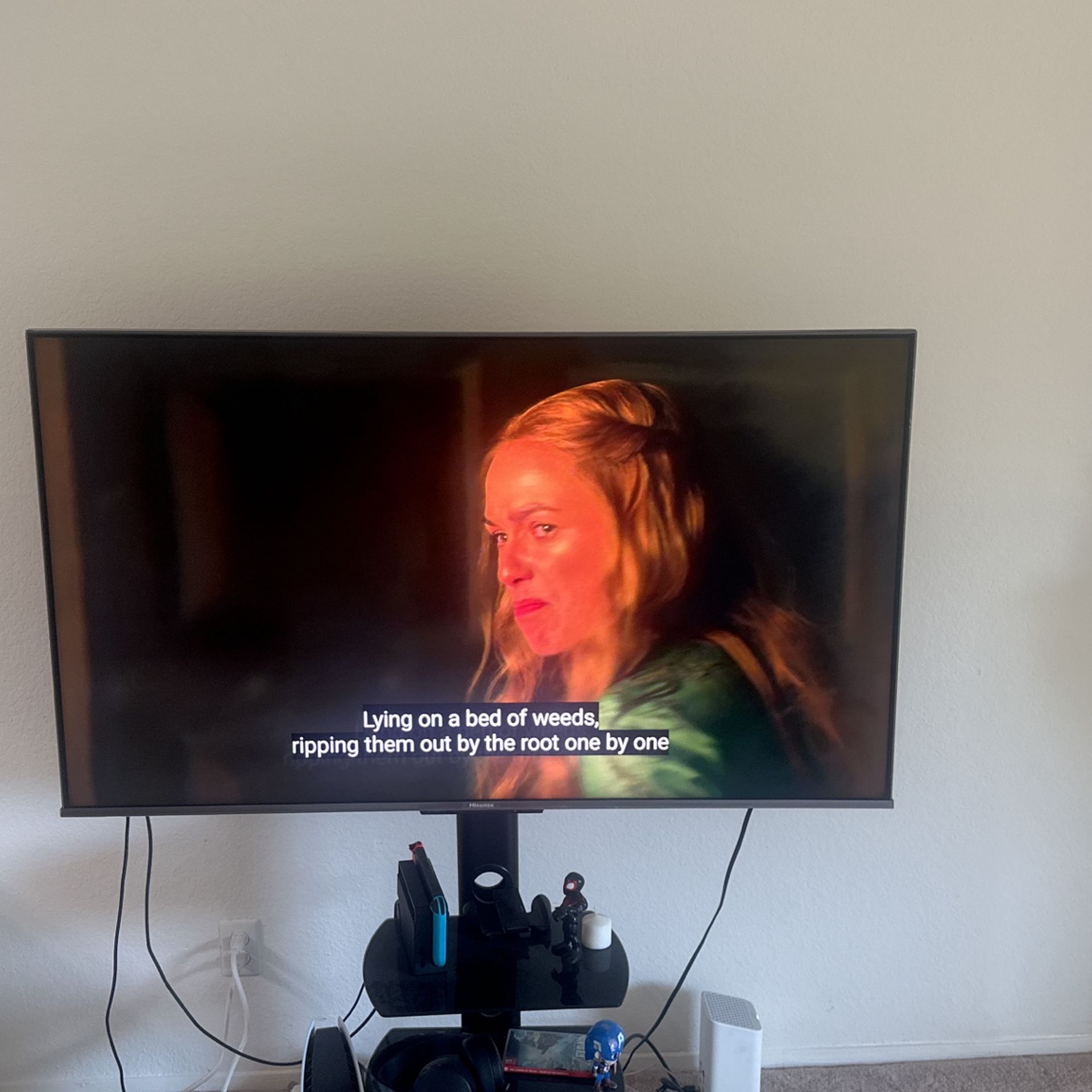 Like New TV for Sale- Hisense U8H (55 Inches, 8K ULED)