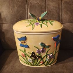 ARC Ceramic Butterfly Hand‑Painted Floral Lid Canister Cookie Jar 3D