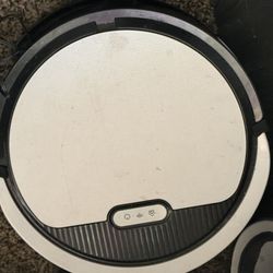 Robot vacuum
