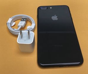 iPhone 8 Plus 64GB Factory Unlocked