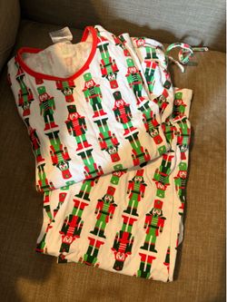 Merry Moments Elf Pajama Set – Women’s Small