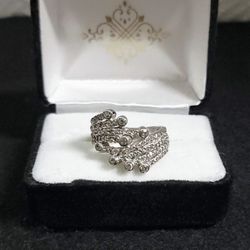 925 AF Sterling Silver Sparkling Rhinestone bypass style Size 6 Weighs 6 Grams 