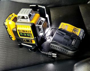 Laser Dewalt 3 Lines Green