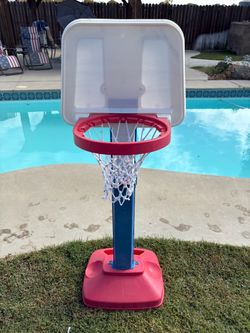 Toddler basketball hoop