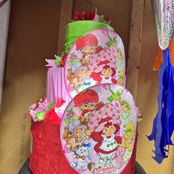 Classic Strawberry Shortcake Tower Pinata With Balls