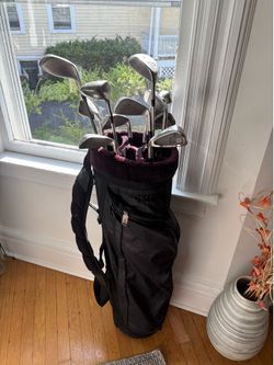 Lefty golf set and bag