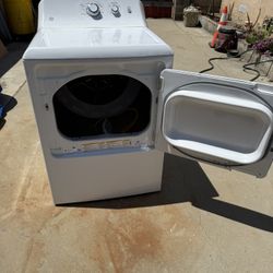 GE Gas Dryer. Great Shape