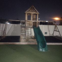 Swing Set Play Ground