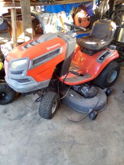 Lown mower Huskavarna varna