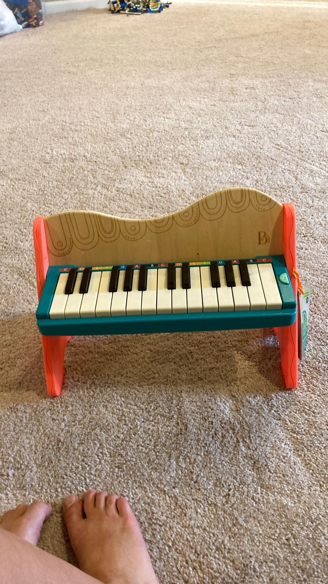 Piano toy