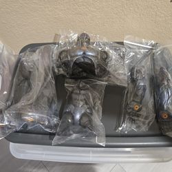 Marvel Legends loose complete toy biz sentinel  baf pieces