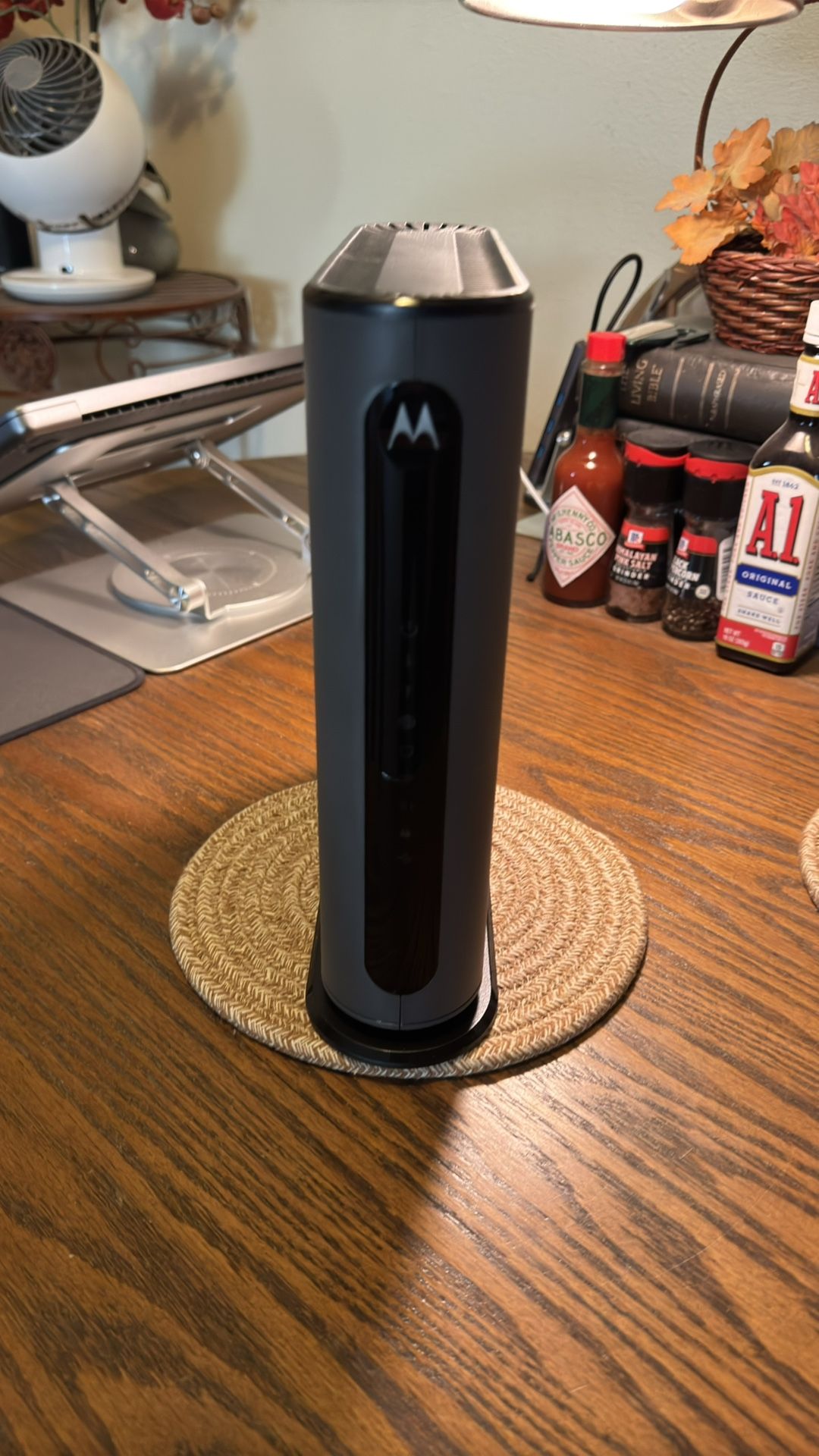 Motorola Model MG8702 Modem 3.1