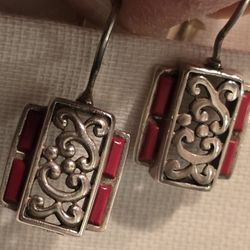 Vtg.  Signed Jewelry Sterling Silver Red 8 Stones Drop Pierced Earrings Made In TRAILAND 