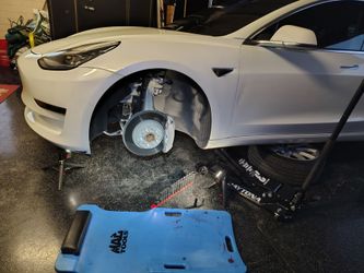 Tesla lower control arm lateral control link replacement