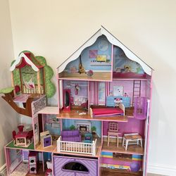 Large Doll House-w Furniture $30