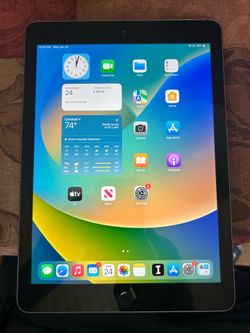 iPad 5th generation 128GB WiFi great condition