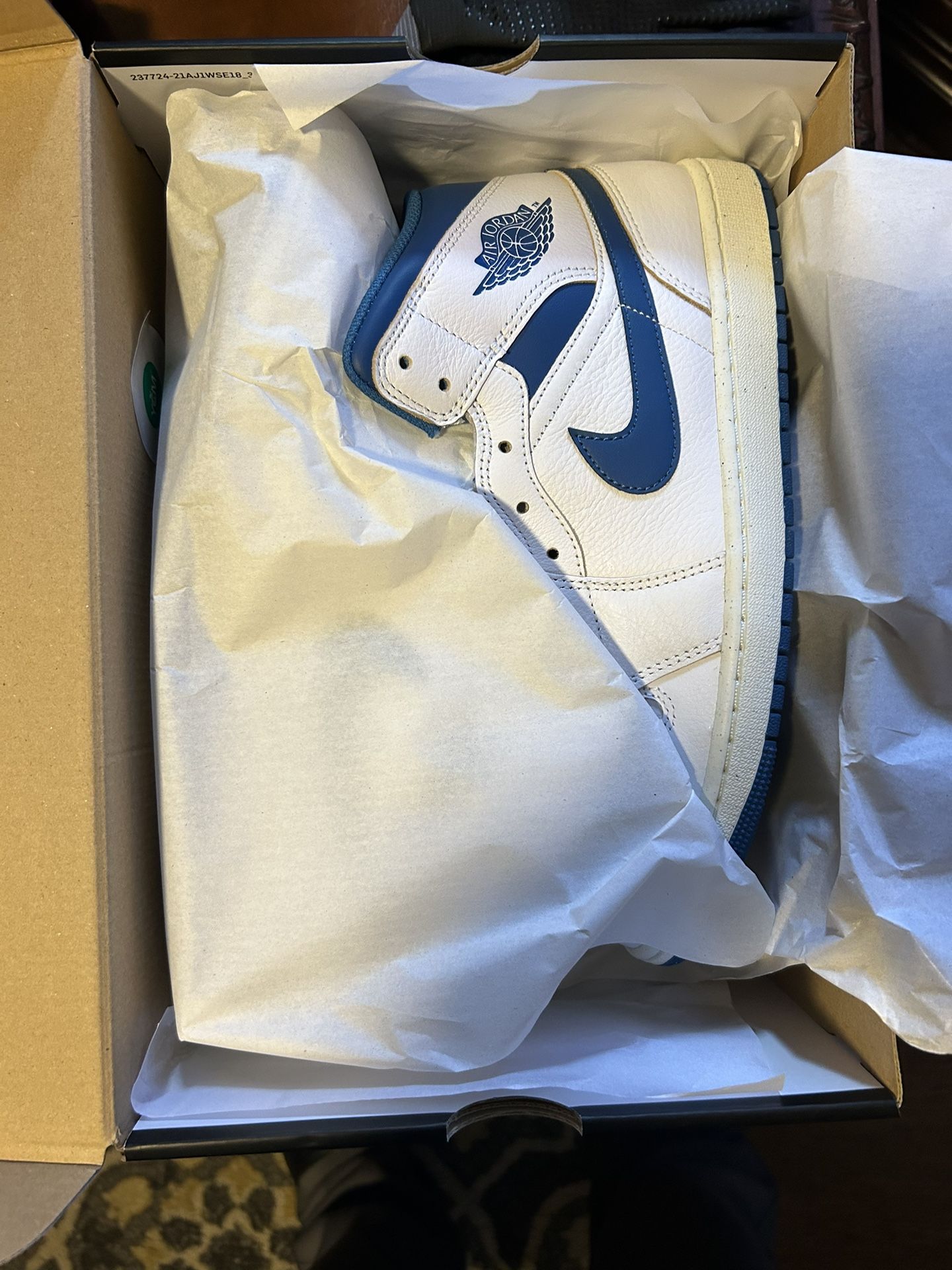 Jordan 1 White And Blue