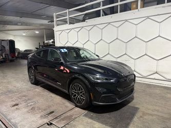 2025 Ford Mustang MACH-E