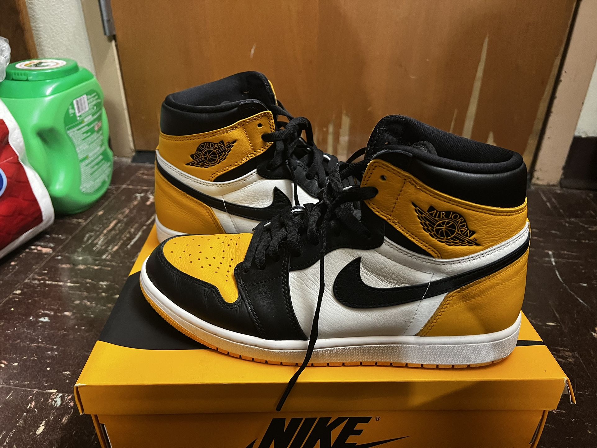 Jordan 1 Retro High OG “Taxi”