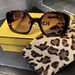 Original Women’s Fendi Glasses Regular Price $750 For sale $ 180 Now!