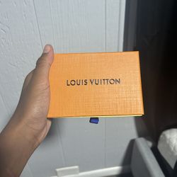 (BEST OFFER) Louis Vuitton Bracelet - Gold