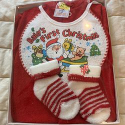 Playskool Baby’s First Christmas Outfit Set: Sleeper, bib, and socks-Size: Large 