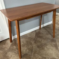 (NEW) 40” Wide Solid Wood Writing/Computer Desk