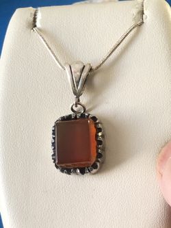 Pendant necklace sterling silver ,brown Agate,22”Chain, New,Never been used, please look at all pictures closely