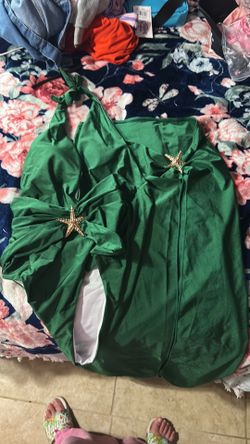 Emerald green 2 piece