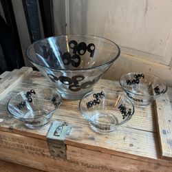 Vintage Glass Popcorn Bowl Set.