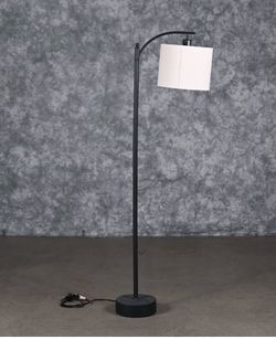 HX-F0081A Floor Lamp Black Metal Electrical 100 W 62"