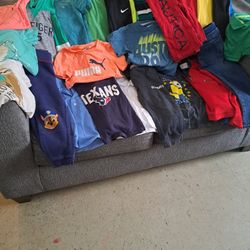 Ropa De Niños Talla 4T Y 5t De Niños 