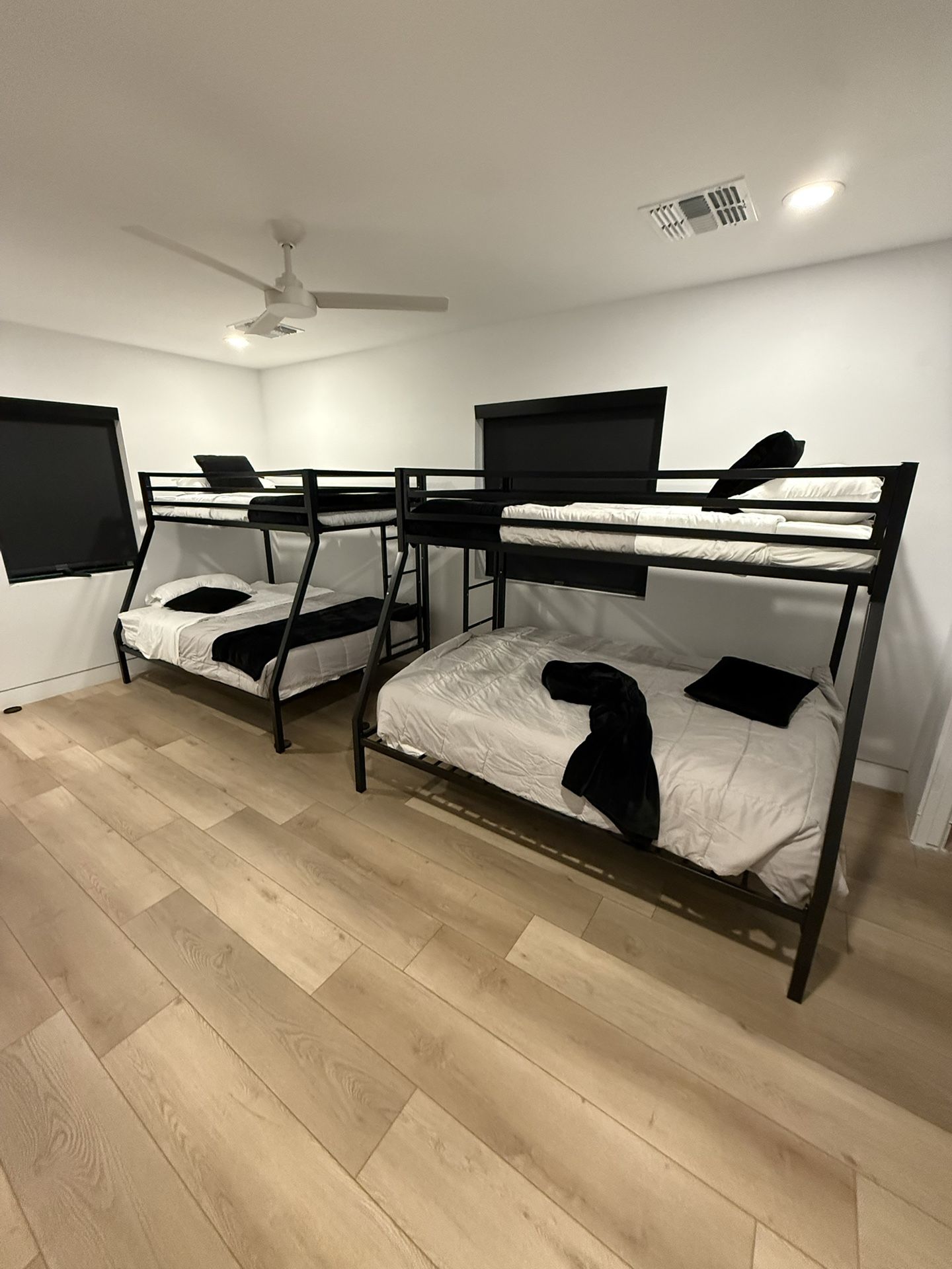 Two Bunk Beds Full And Twin Mattress And Sheets Included