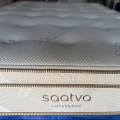 Saatva Latex Hybrid Mattress, Full
