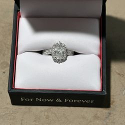 1 5/8 Karat Lab Grown Ring Size 5.5