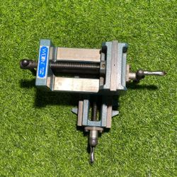 Wilton Cross-Slide Drill Press Vise, 4" Jaw Width & Max Opening, 1-3/8" Jaw Depth