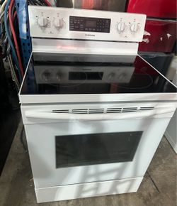 White glass top stove