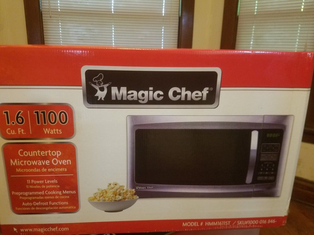 Magic Chef Microwave oven. New