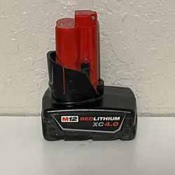 Milwaukee M12 4.0 Xc 30 Firm