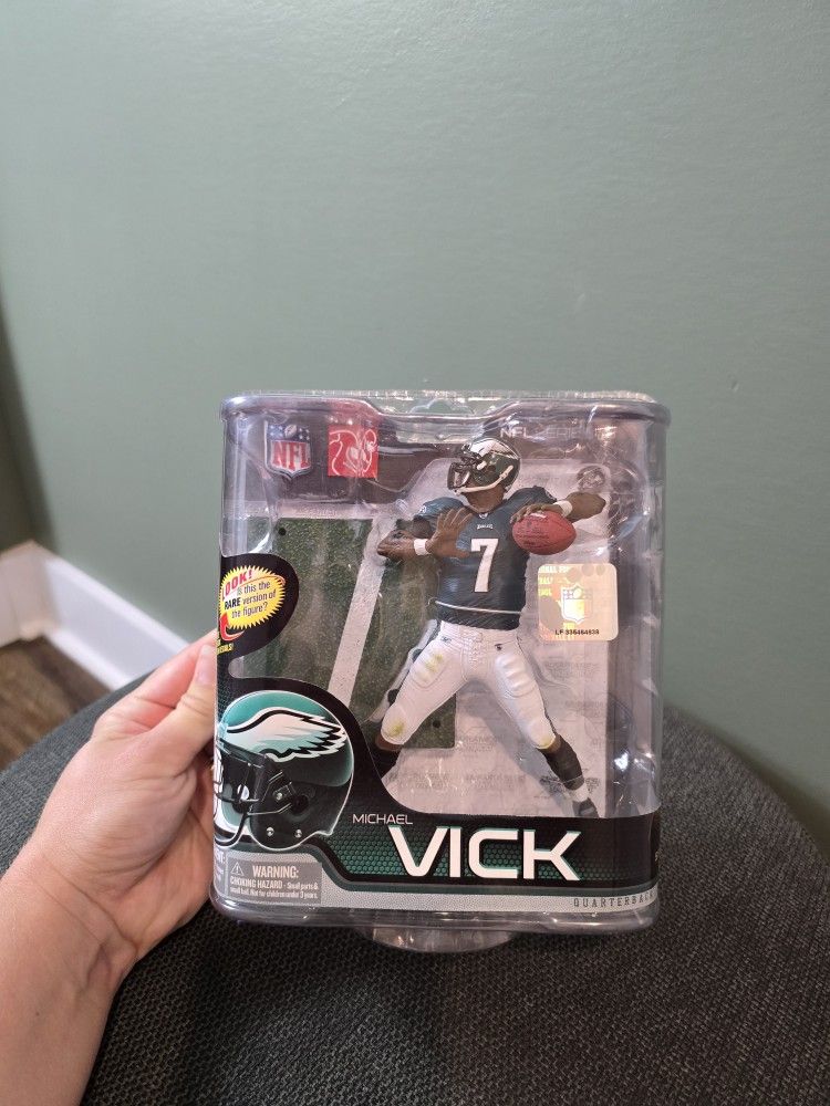 Mcfarlane Toys McFarlane NFL Series 28 Philadelphia Eagles Michael Vick Figure