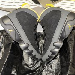 Air Jordan 9 University Gold Size 8.5