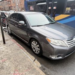 2011 Toyota Avalon