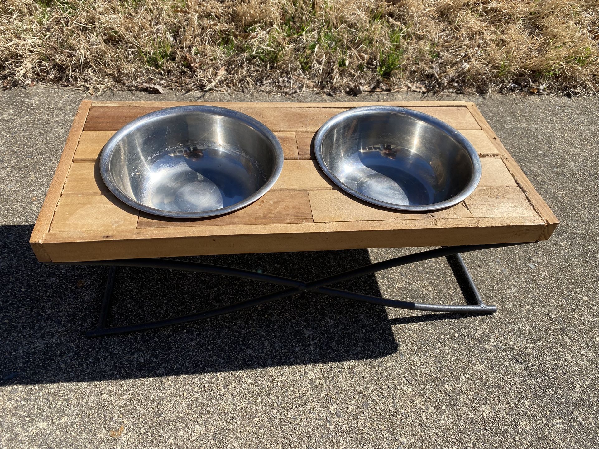DOG BOWLS