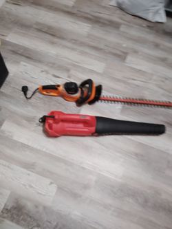 Electric Hedge Trimmer and Leaf Blower Set